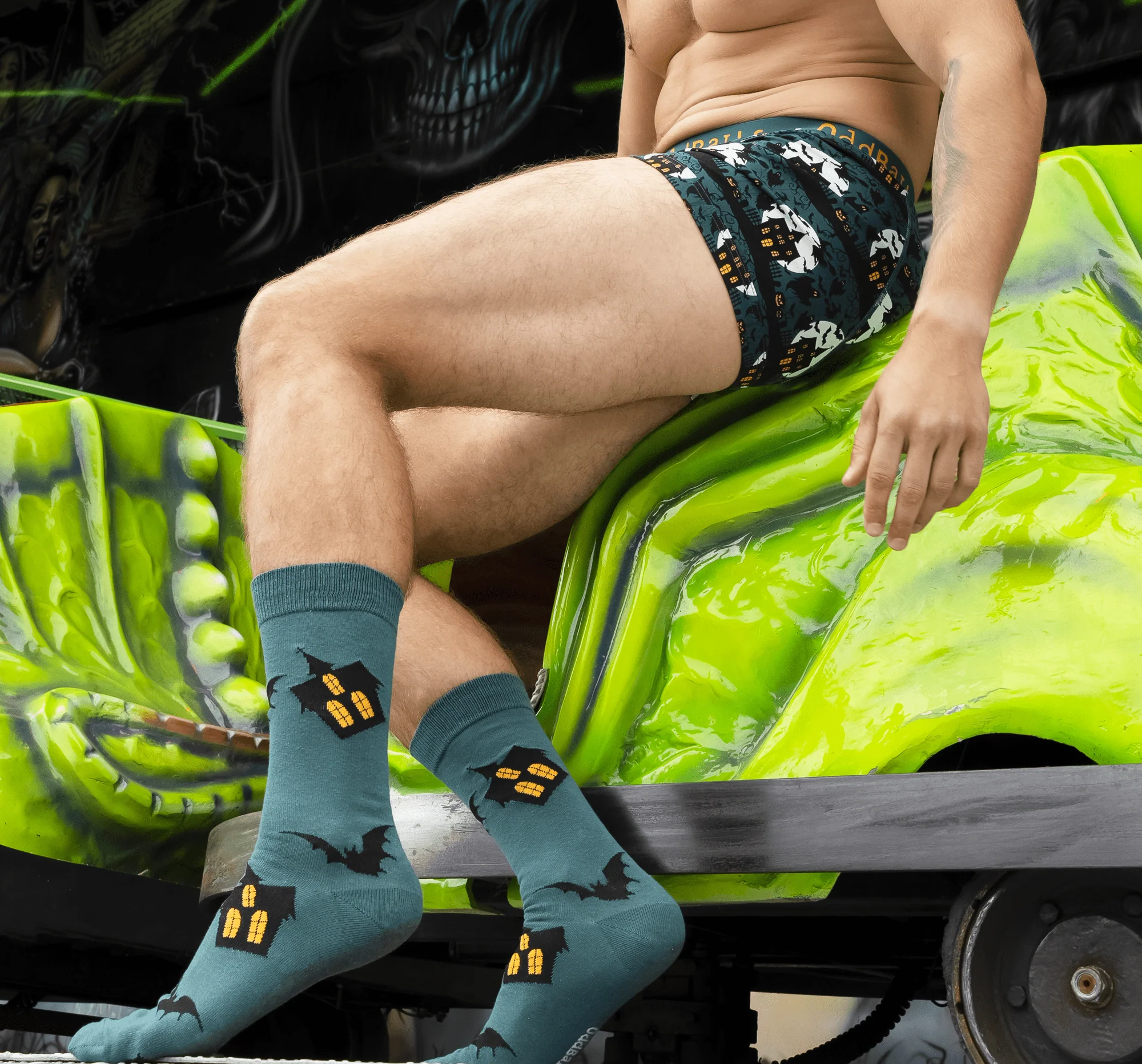 Haunted House - Socks - Image 3